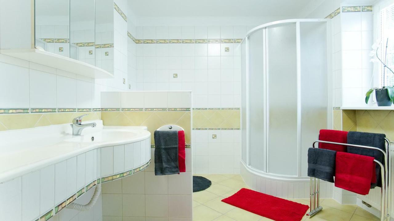 קרלובי וארי Apartmany Monty מראה חיצוני תמונה
