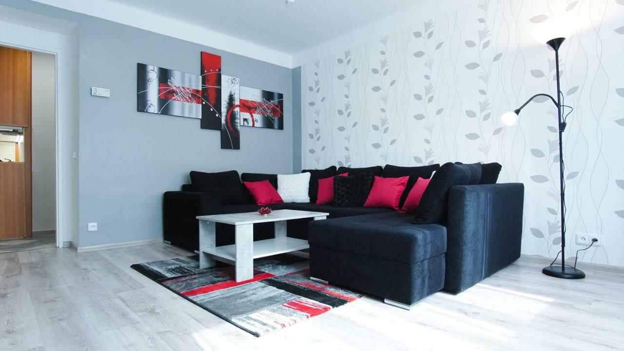 קרלובי וארי Apartmany Monty מראה חיצוני תמונה