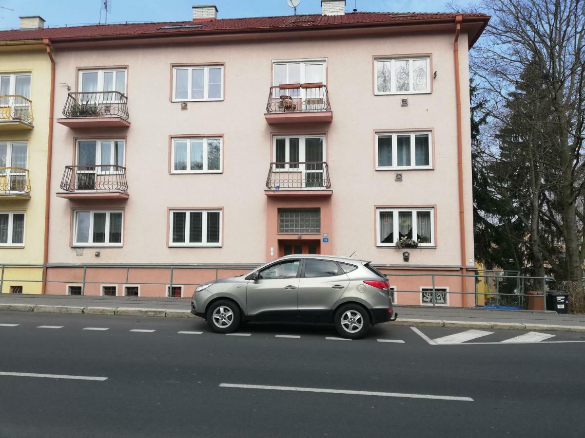 קרלובי וארי Apartmany Monty מראה חיצוני תמונה